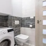 Karadzicova * Pressburg