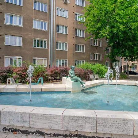 Apartment Karadzicova Pressburg